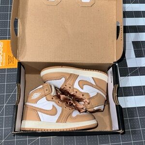 Jordan 1 Retro High OG (TD) Size 6C Toddler